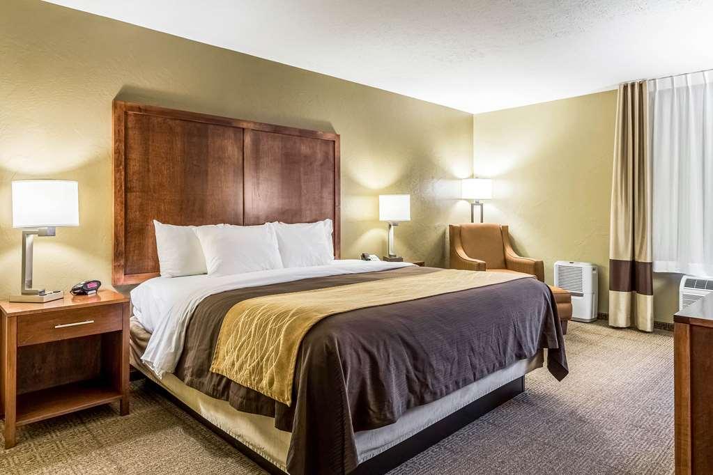 Quality Inn Dover Bagian luar foto