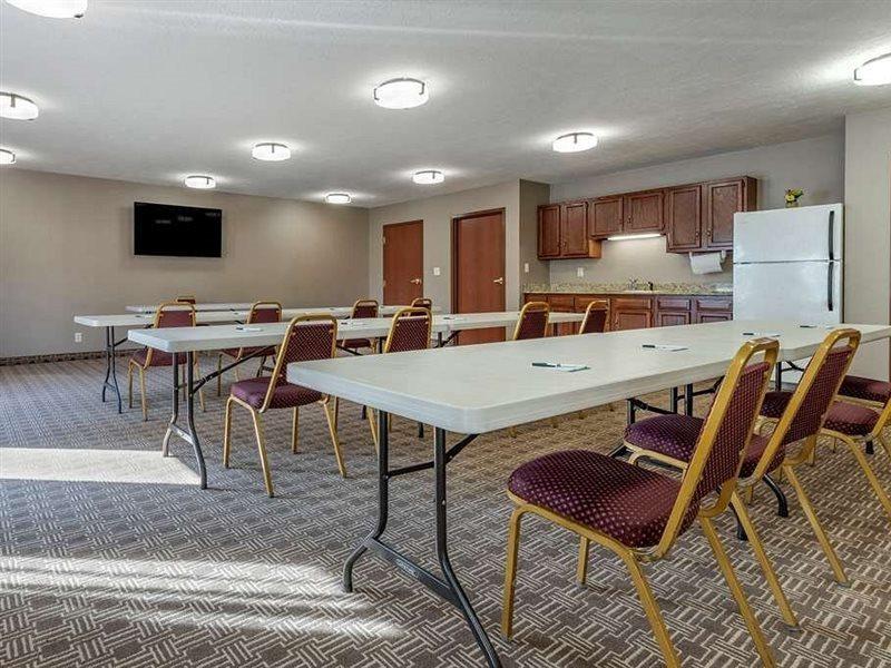 Quality Inn Dover Bagian luar foto
